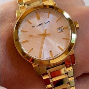 Meet your Posher, Edith